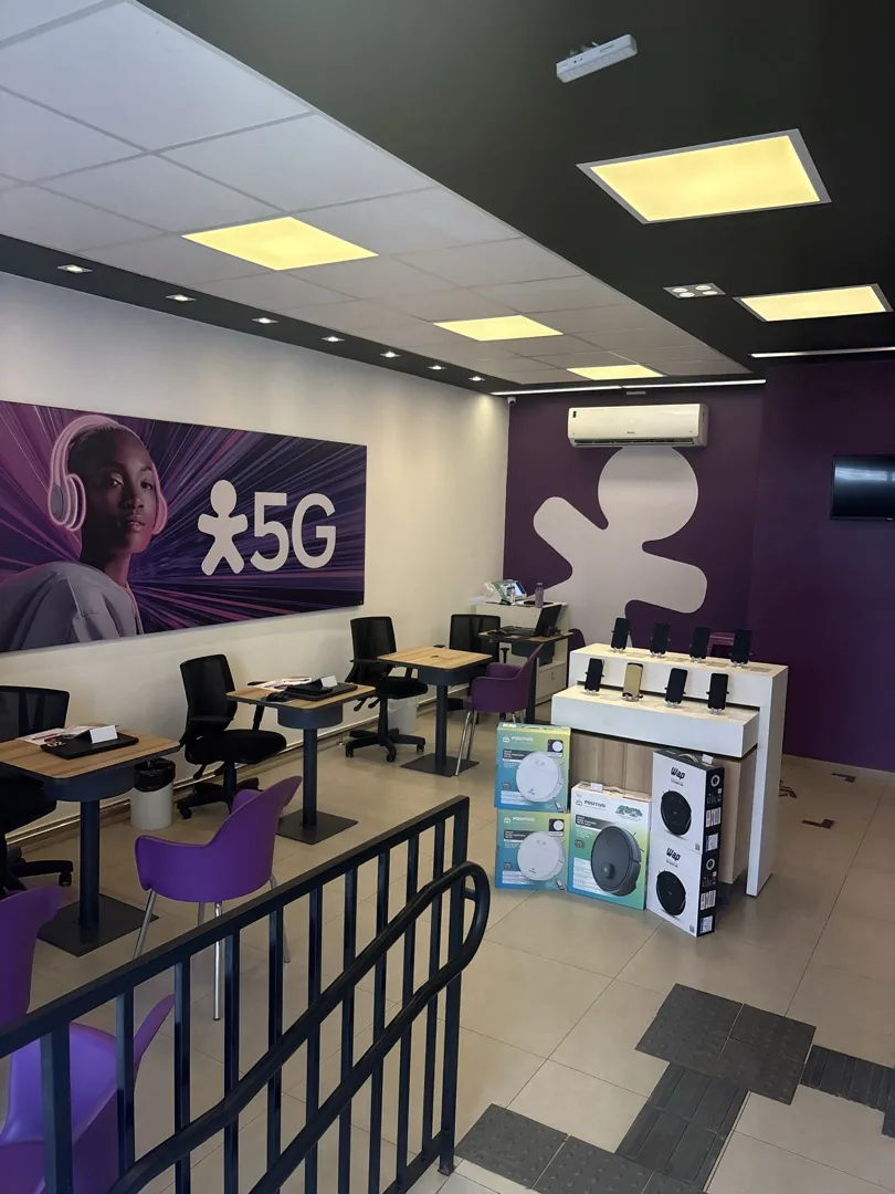 Dentro da loja Carangola